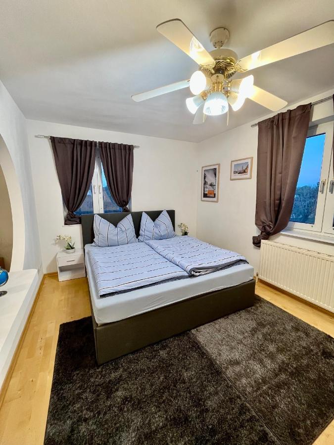 Traum Apartment Mit Pool+Balkon Wien Eksteriør bilde